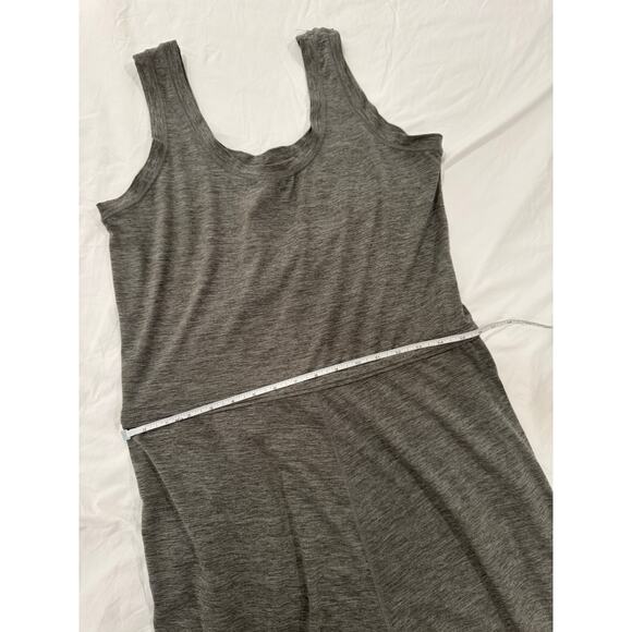 Vuori Jogger Women’s Medium Gray Romper Athleisure Yoga Travel Lounge Minimalist - Picture 10 of 16